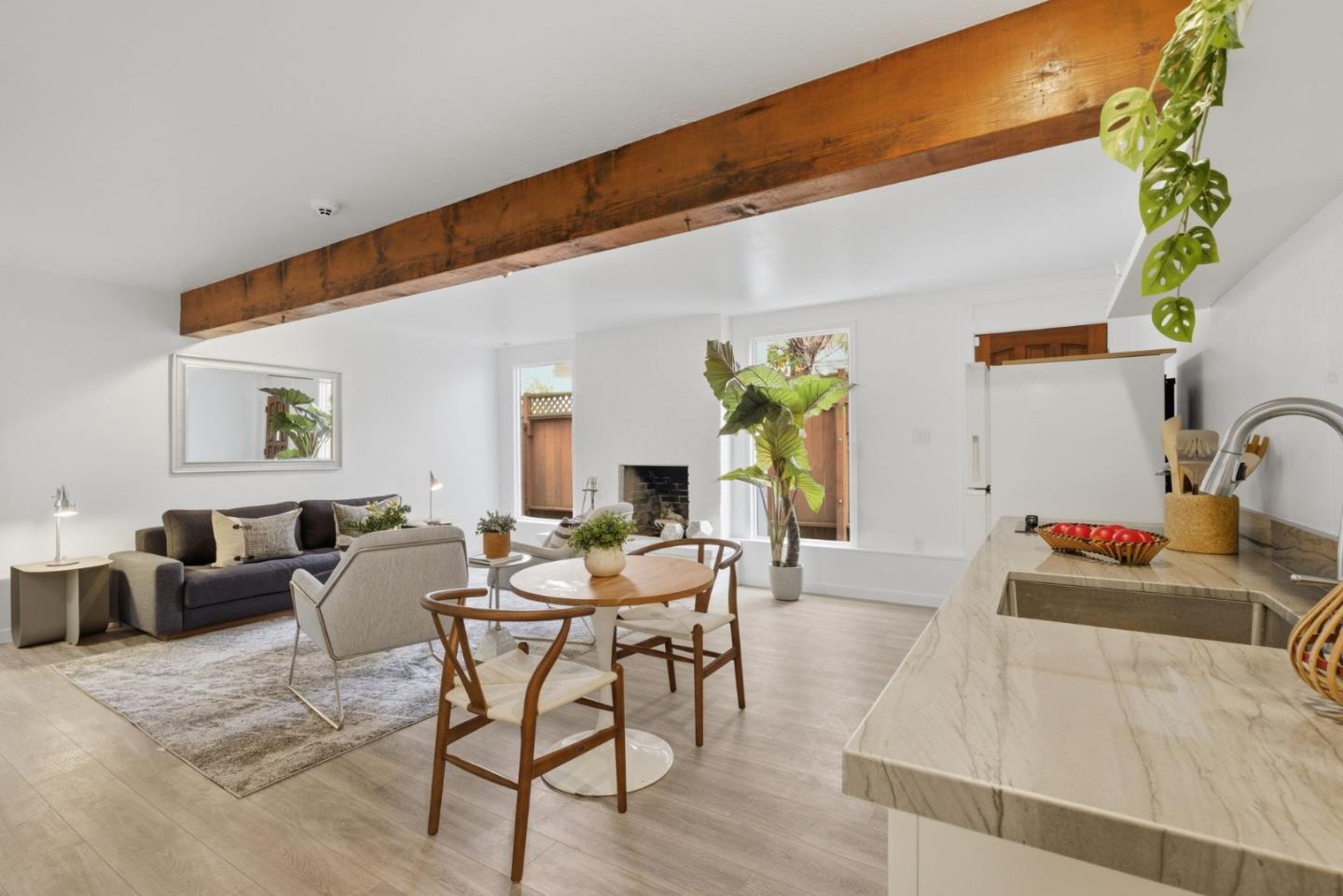 Detail Gallery Image 6 of 89 For 920 Franklin St, Montara,  CA 94037 - 3 Beds | 2 Baths