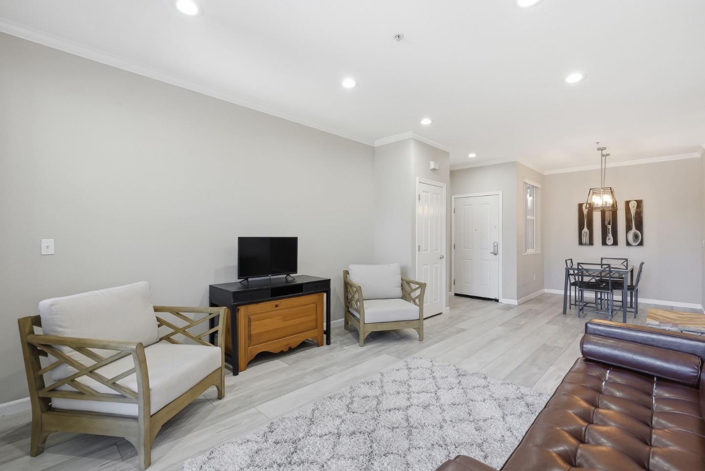 Detail Gallery Image 11 of 37 For 1982 W Bayshore Rd #310,  East Palo Alto,  CA 94303 - 1 Beds | 1 Baths