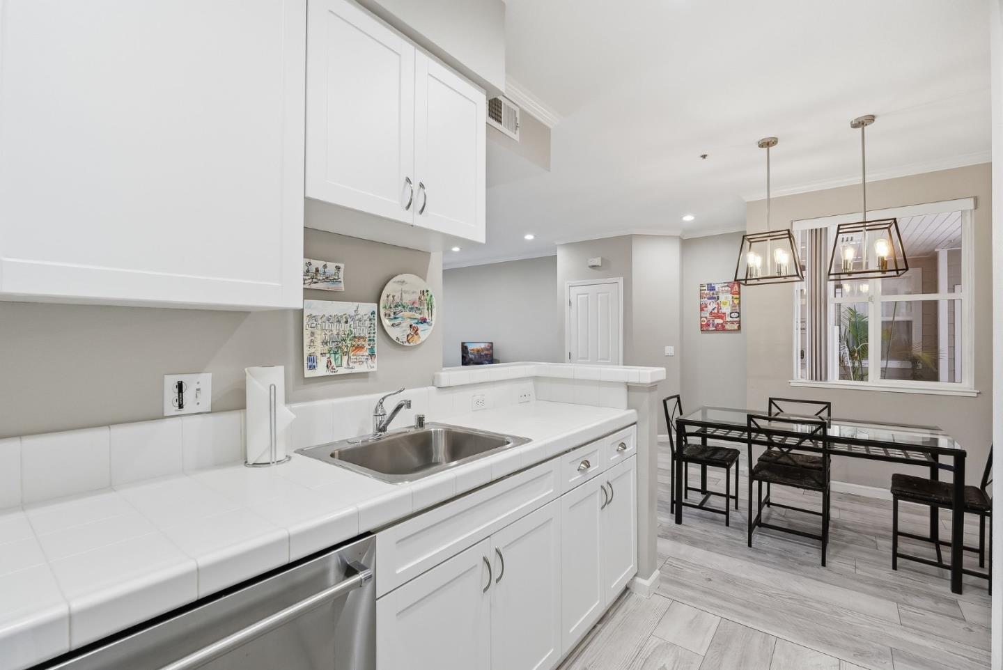 Detail Gallery Image 18 of 37 For 1982 W Bayshore Rd #310,  East Palo Alto,  CA 94303 - 1 Beds | 1 Baths