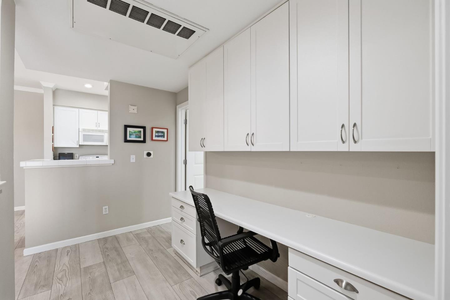 Detail Gallery Image 24 of 37 For 1982 W Bayshore Rd #310,  East Palo Alto,  CA 94303 - 1 Beds | 1 Baths