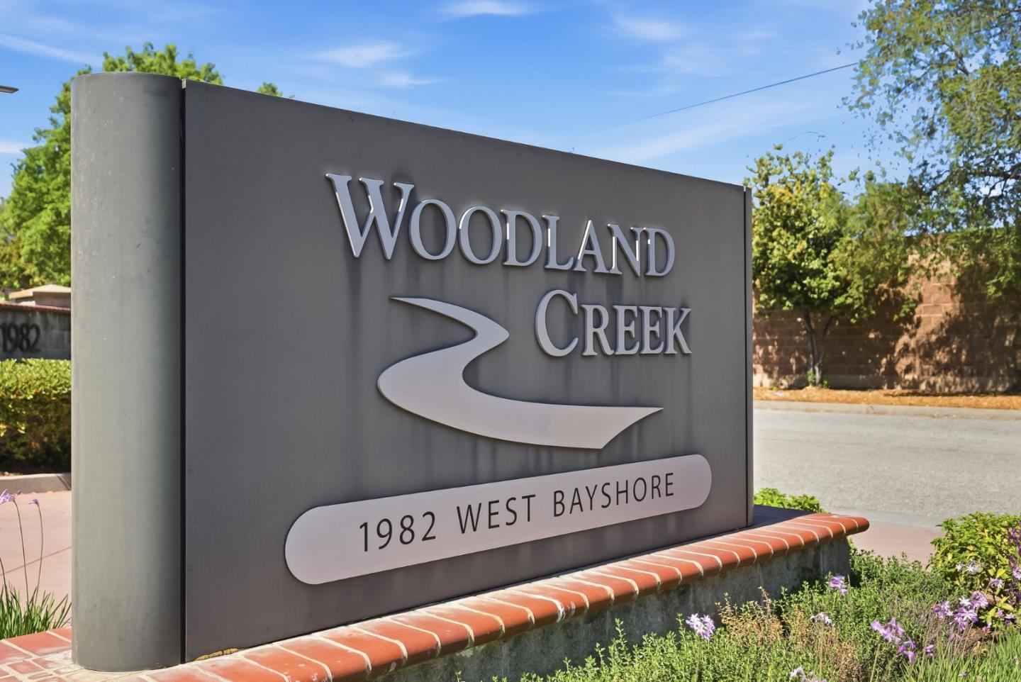 Detail Gallery Image 3 of 37 For 1982 W Bayshore Rd #310,  East Palo Alto,  CA 94303 - 1 Beds | 1 Baths