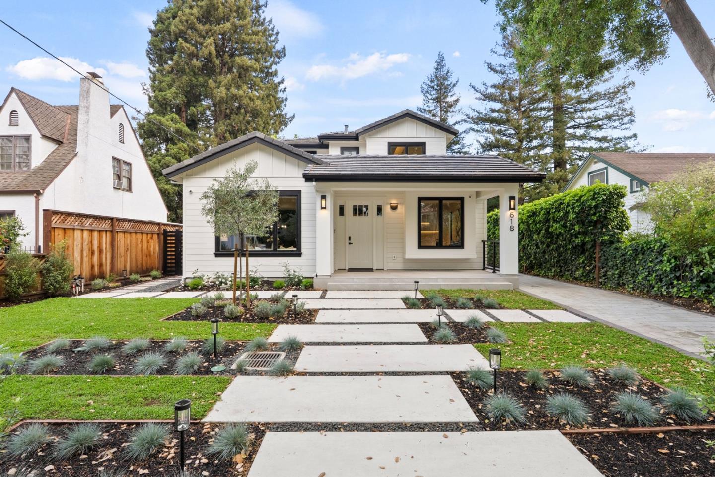 Detail Gallery Image 2 of 68 For 618 Tennyson Ave, Palo Alto,  CA 94301 - 5 Beds | 5/2 Baths