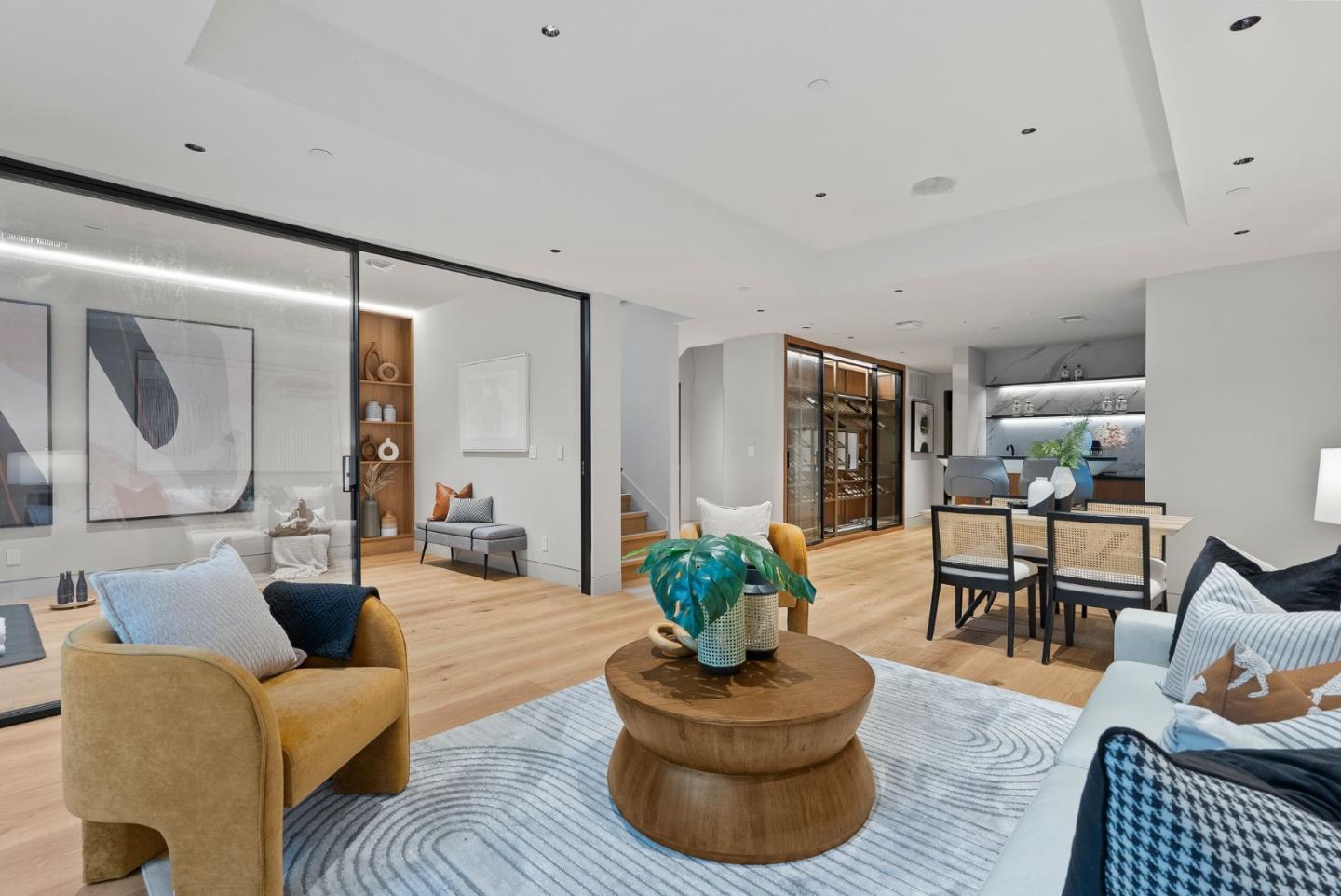 Detail Gallery Image 20 of 68 For 618 Tennyson Ave, Palo Alto,  CA 94301 - 5 Beds | 5/2 Baths