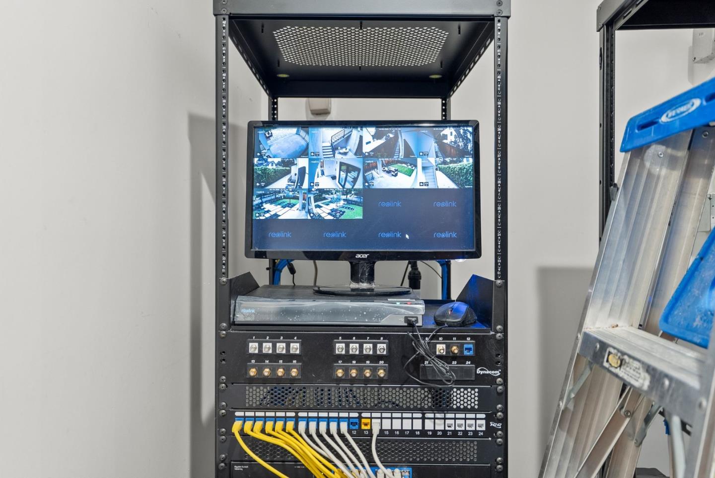 Detail Gallery Image 26 of 68 For 618 Tennyson Ave, Palo Alto,  CA 94301 - 5 Beds | 5/2 Baths