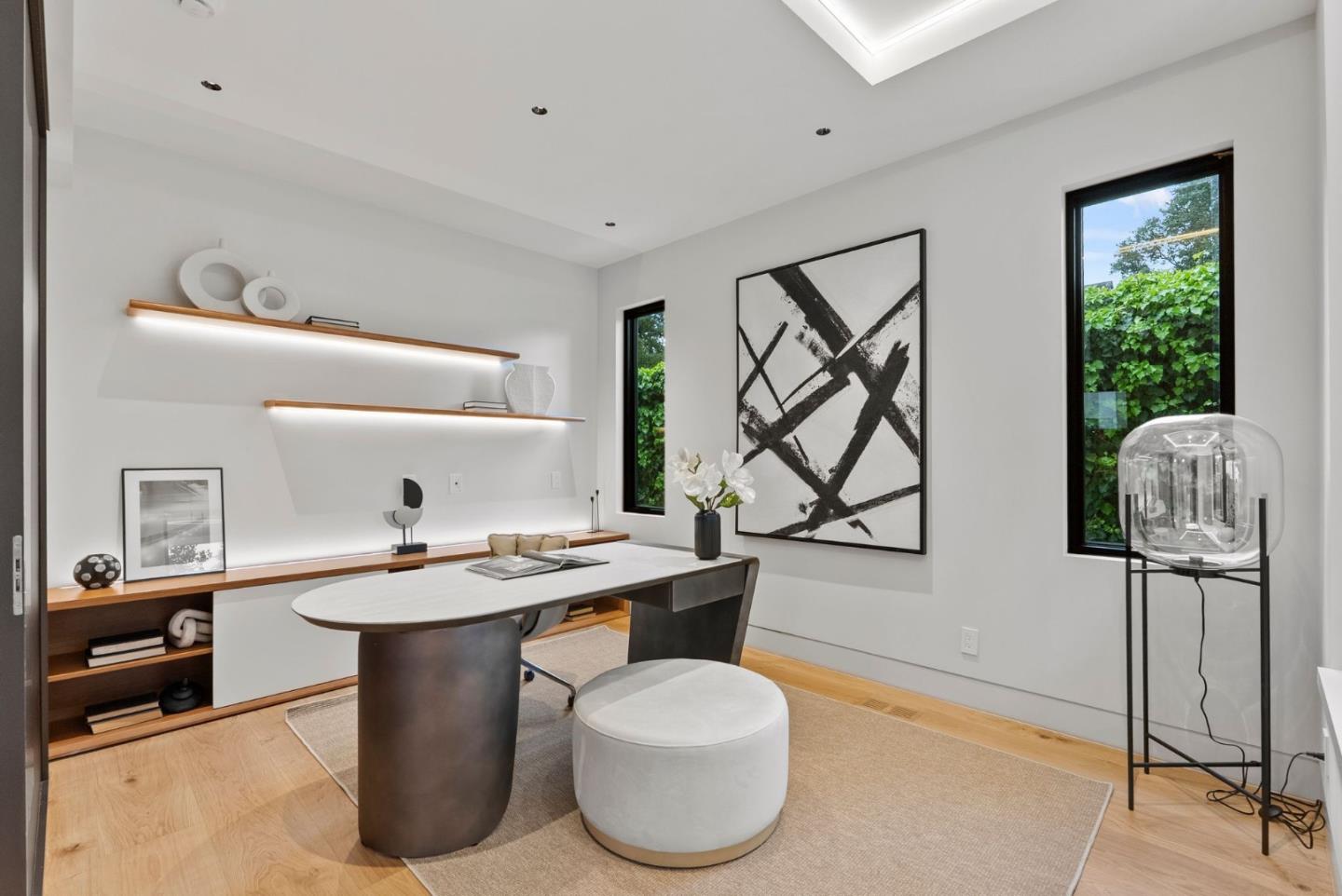 Detail Gallery Image 34 of 68 For 618 Tennyson Ave, Palo Alto,  CA 94301 - 5 Beds | 5/2 Baths