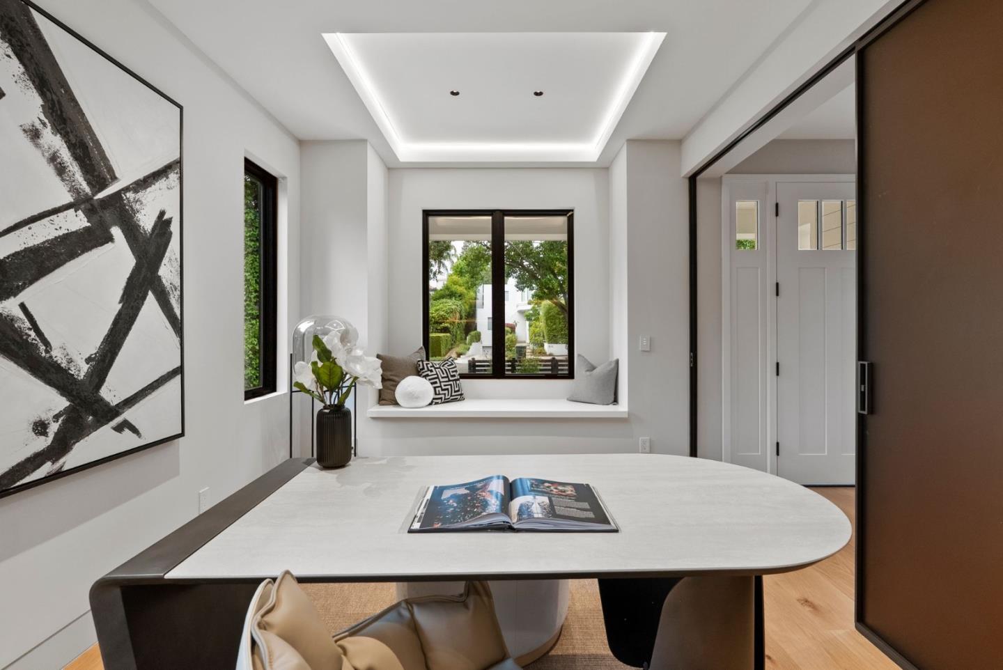 Detail Gallery Image 35 of 68 For 618 Tennyson Ave, Palo Alto,  CA 94301 - 5 Beds | 5/2 Baths