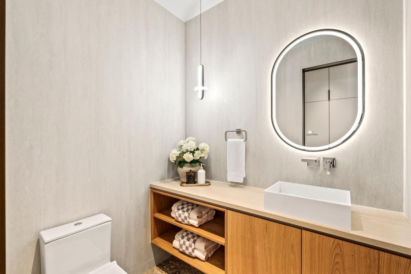 Detail Gallery Image 50 of 68 For 618 Tennyson Ave, Palo Alto,  CA 94301 - 5 Beds | 5/2 Baths