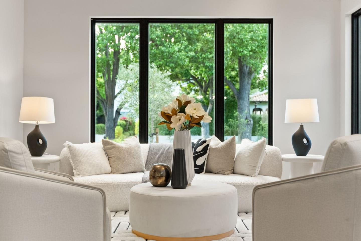 Detail Gallery Image 9 of 68 For 618 Tennyson Ave, Palo Alto,  CA 94301 - 5 Beds | 5/2 Baths