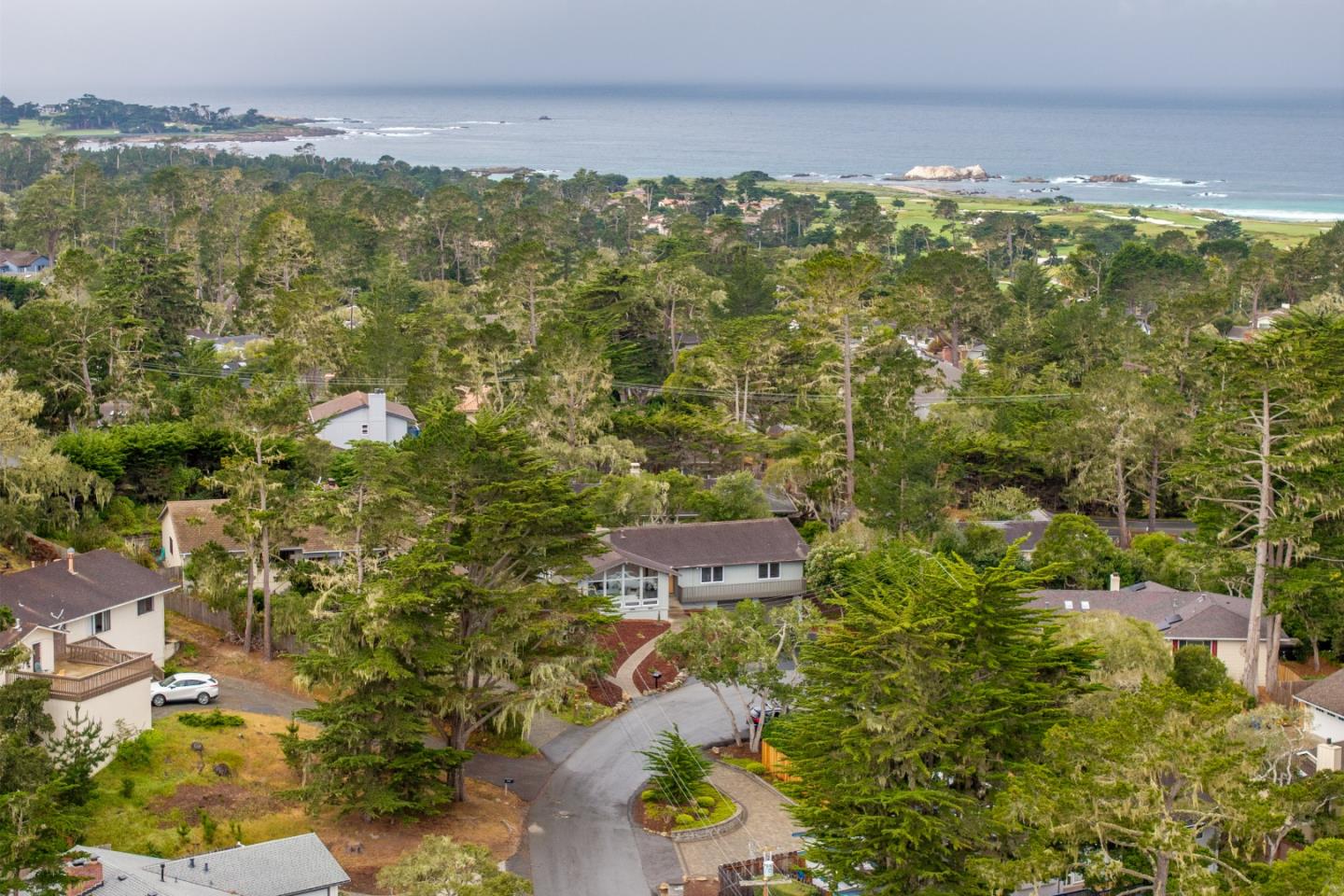 Detail Gallery Image 30 of 31 For 1121 Circle Rd, Pebble Beach,  CA 93953 - 3 Beds | 2/1 Baths