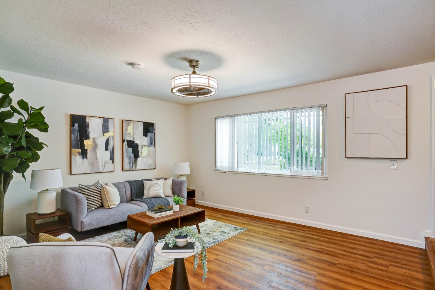 Detail Gallery Image 3 of 16 For 1242 Bacchus Ave, San Jose,  CA 95122 - 4 Beds | 2/1 Baths