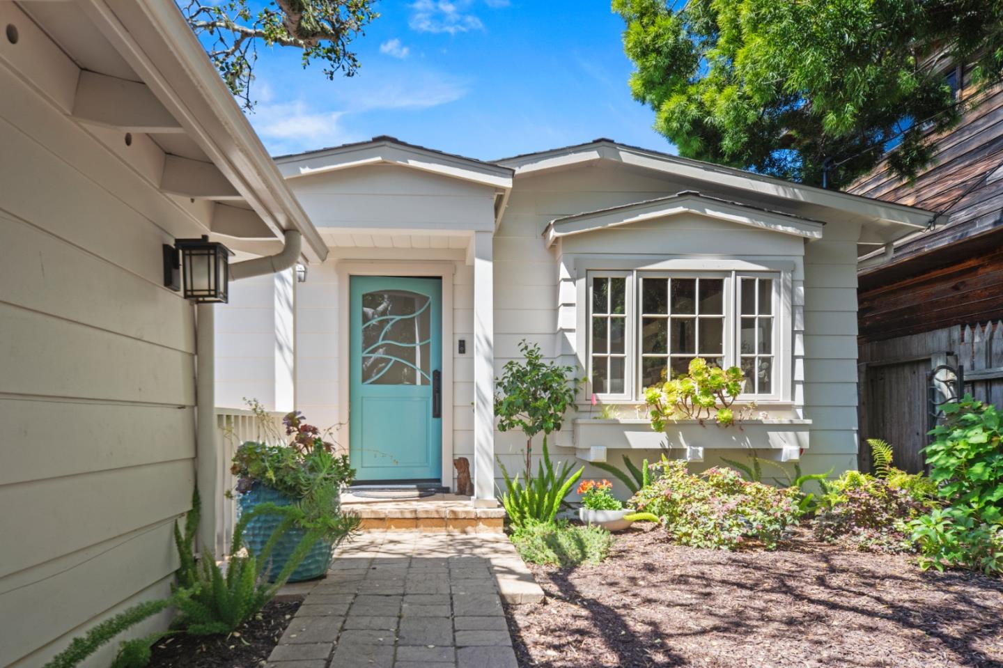 Detail Gallery Image 2 of 36 For 0 Crespi 2 Nw Flanders, Carmel,  CA 93921 - 3 Beds | 3 Baths