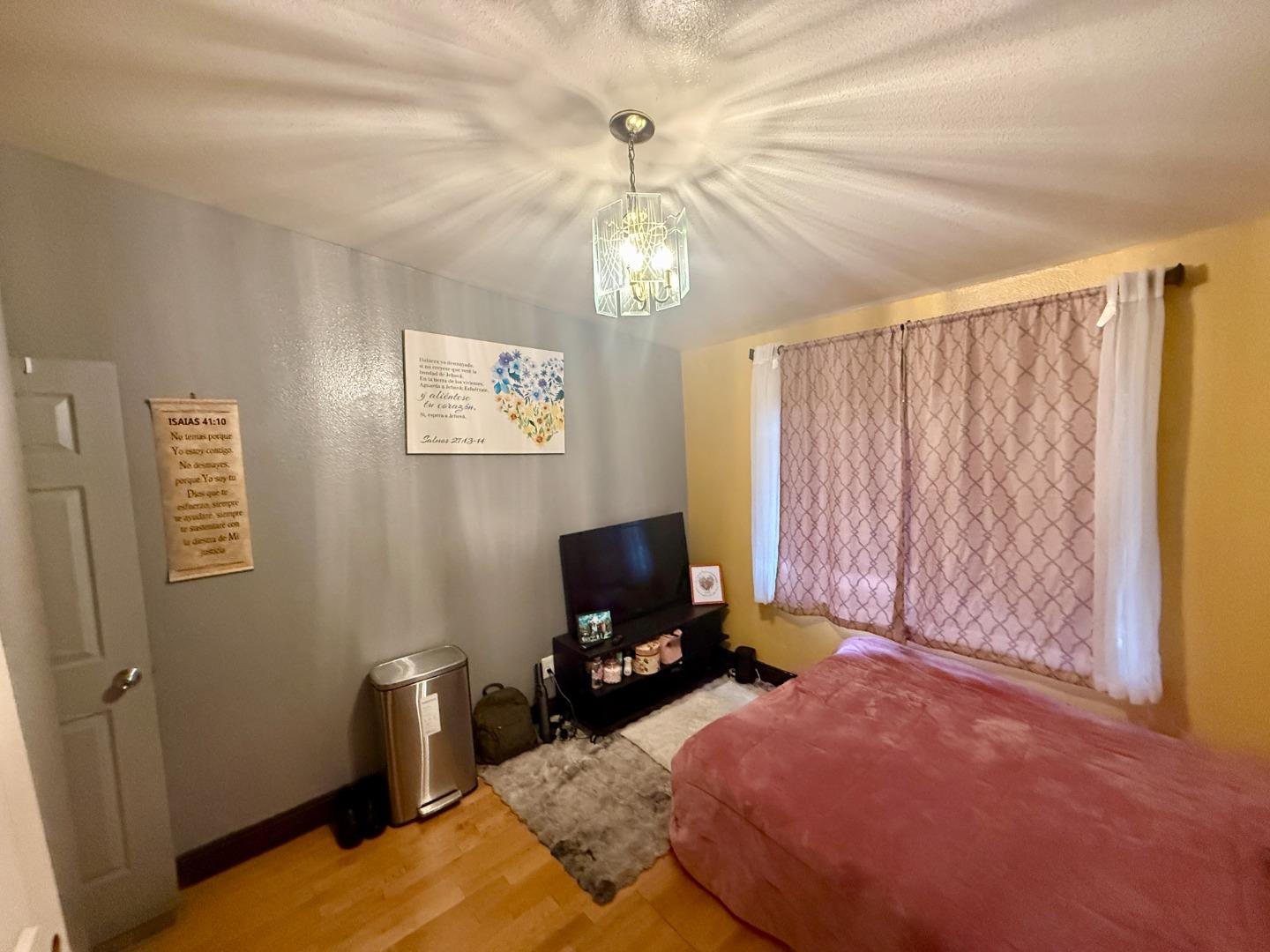 Detail Gallery Image 26 of 28 For 2200 Sutter Ave, San Pablo,  CA 94806 - 5 Beds | 3 Baths