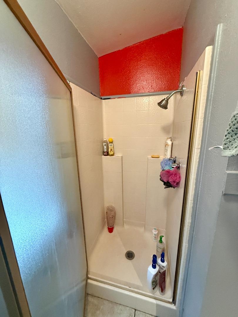 Detail Gallery Image 27 of 28 For 2200 Sutter Ave, San Pablo,  CA 94806 - 5 Beds | 3 Baths