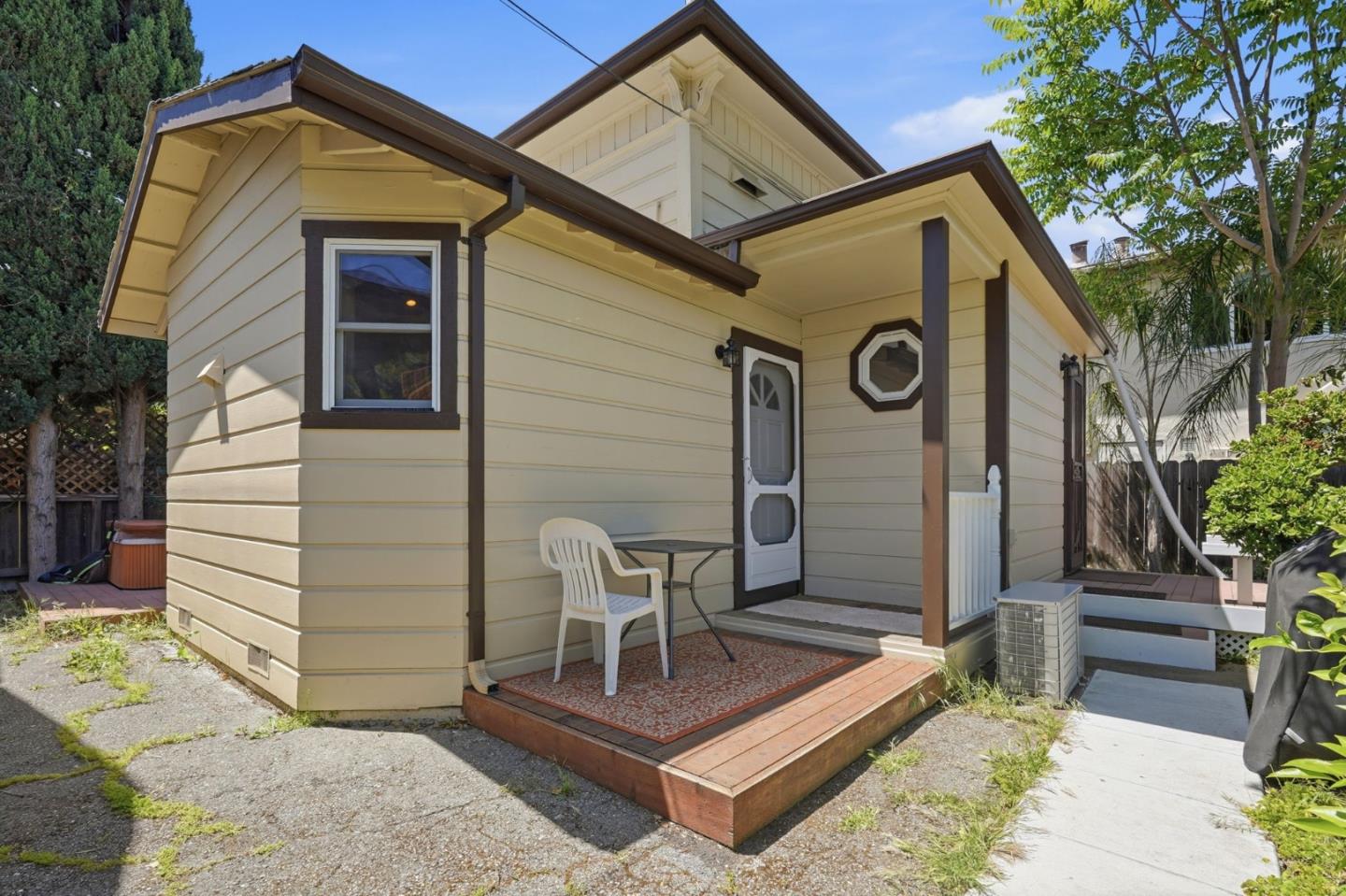 1090 White Drive, Santa Clara, CA, 95051