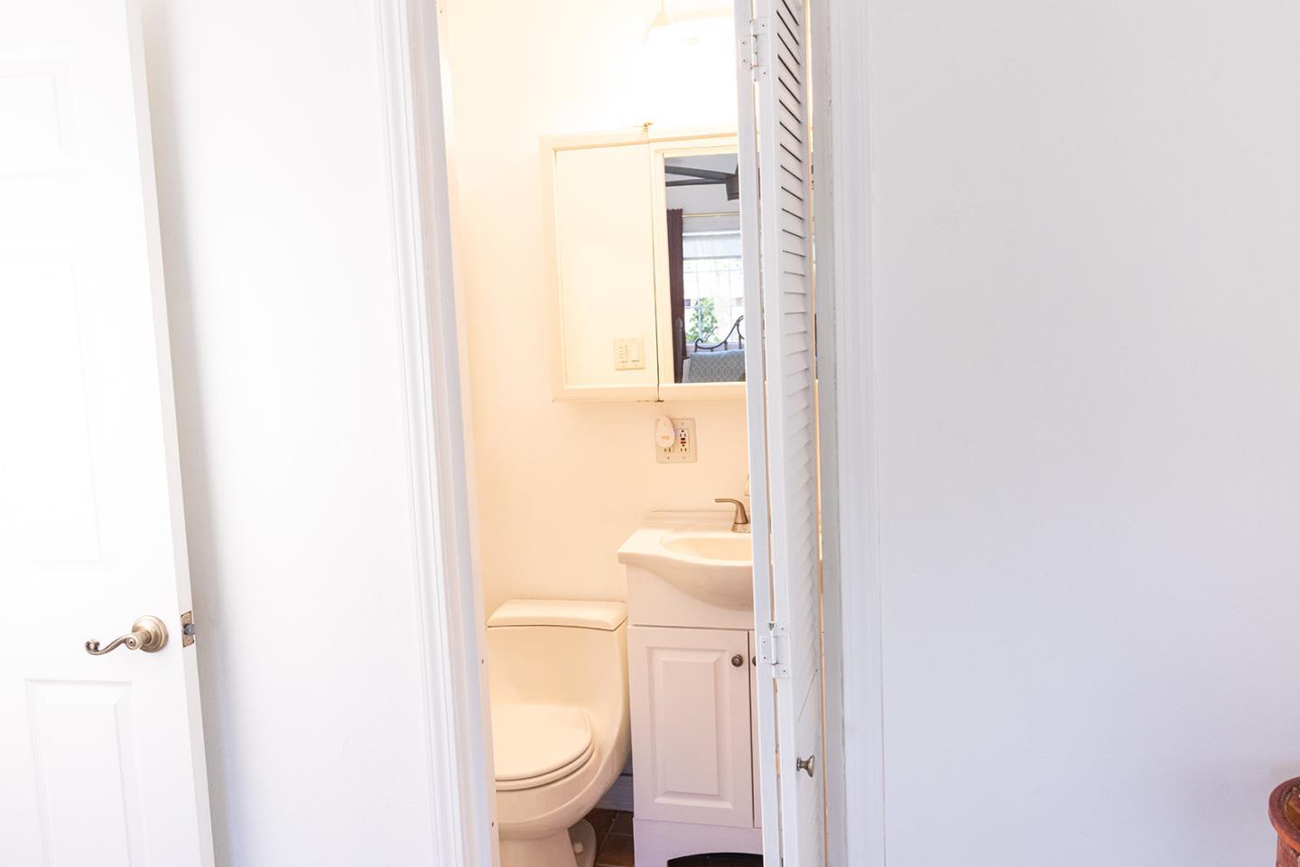 Detail Gallery Image 26 of 36 For 632 Serenade Ct, San Jose,  CA 95111 - 6 Beds | 3 Baths