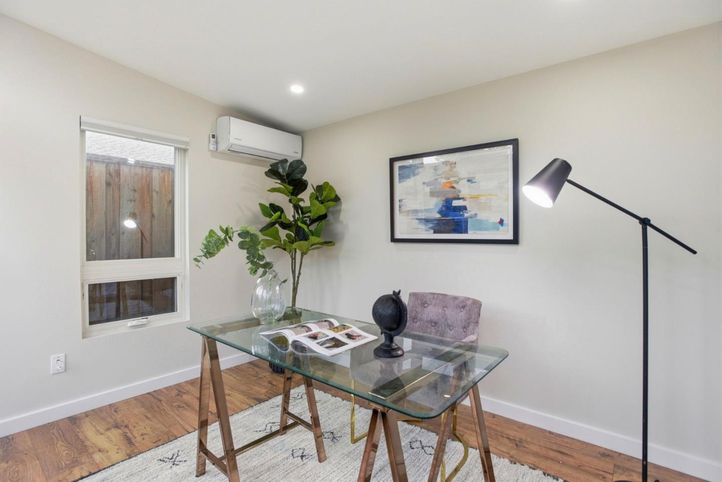 Detail Gallery Image 37 of 48 For 425 Concord Dr, Menlo Park,  CA 94025 - 4 Beds | 3/1 Baths