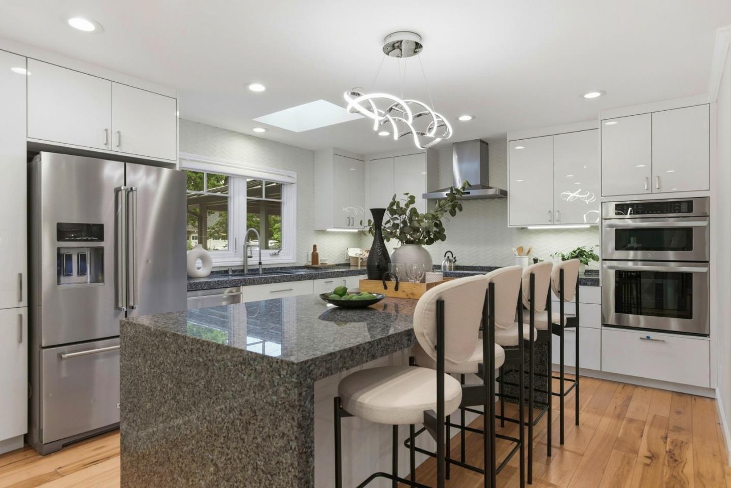 425 Concord Drive, Menlo Park, CA, 94025