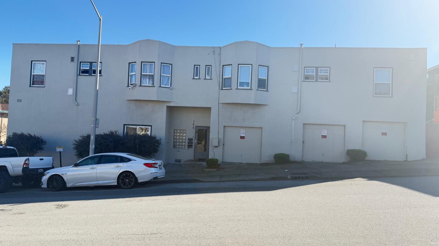 Detail Gallery Image 4 of 7 For 105 Chadbourne Ave, Millbrae,  CA 94030 - – Beds | – Baths