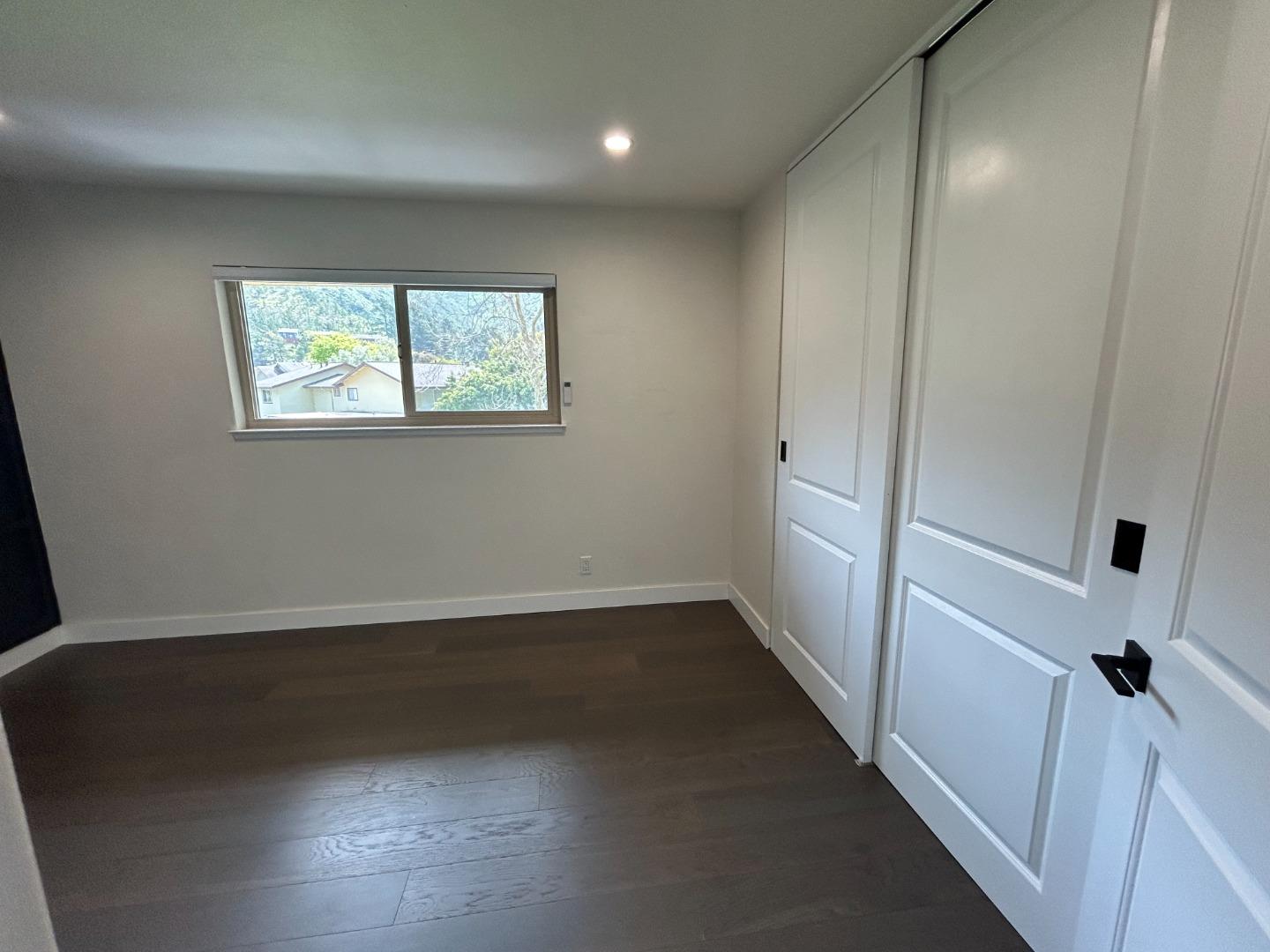 Detail Gallery Image 22 of 38 For 1231 Oddstad Blvd, Pacifica,  CA 94044 - 2 Beds | 1/1 Baths