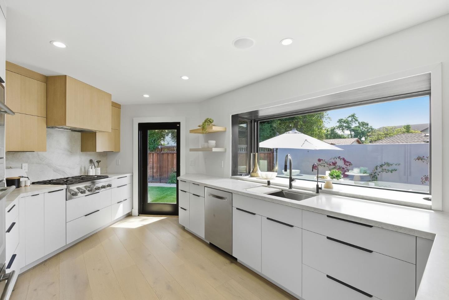 Detail Gallery Image 15 of 50 For 845 Pollard Rd, Los Gatos,  CA 95032 - 4 Beds | 2/1 Baths