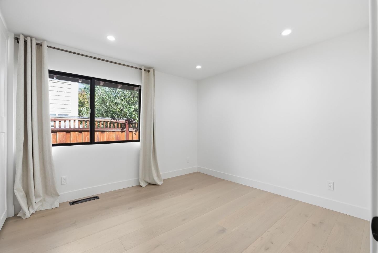 Detail Gallery Image 33 of 50 For 845 Pollard Rd, Los Gatos,  CA 95032 - 4 Beds | 2/1 Baths