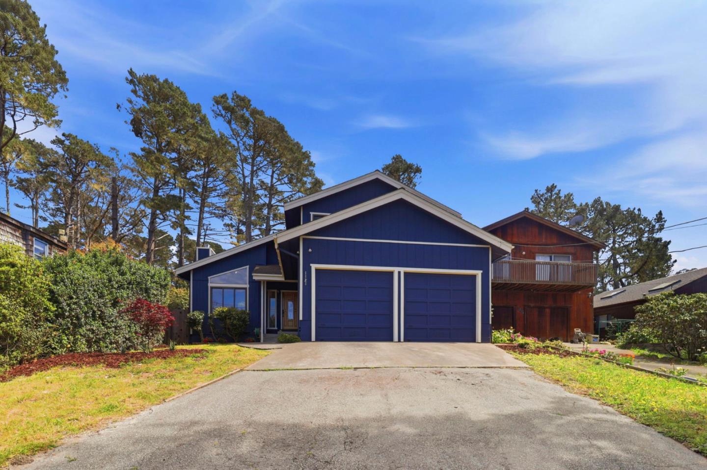 Front Image Thumbnail for ML82042740