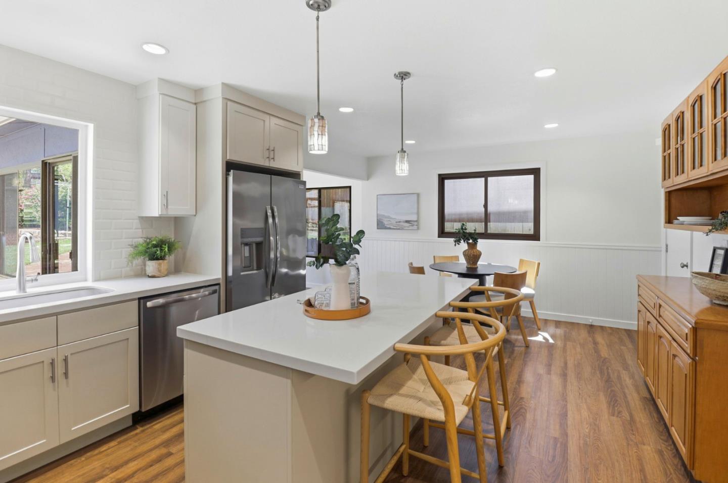 Detail Gallery Image 11 of 51 For 1121 Date St, Montara,  CA 94037 - 3 Beds | 2/1 Baths