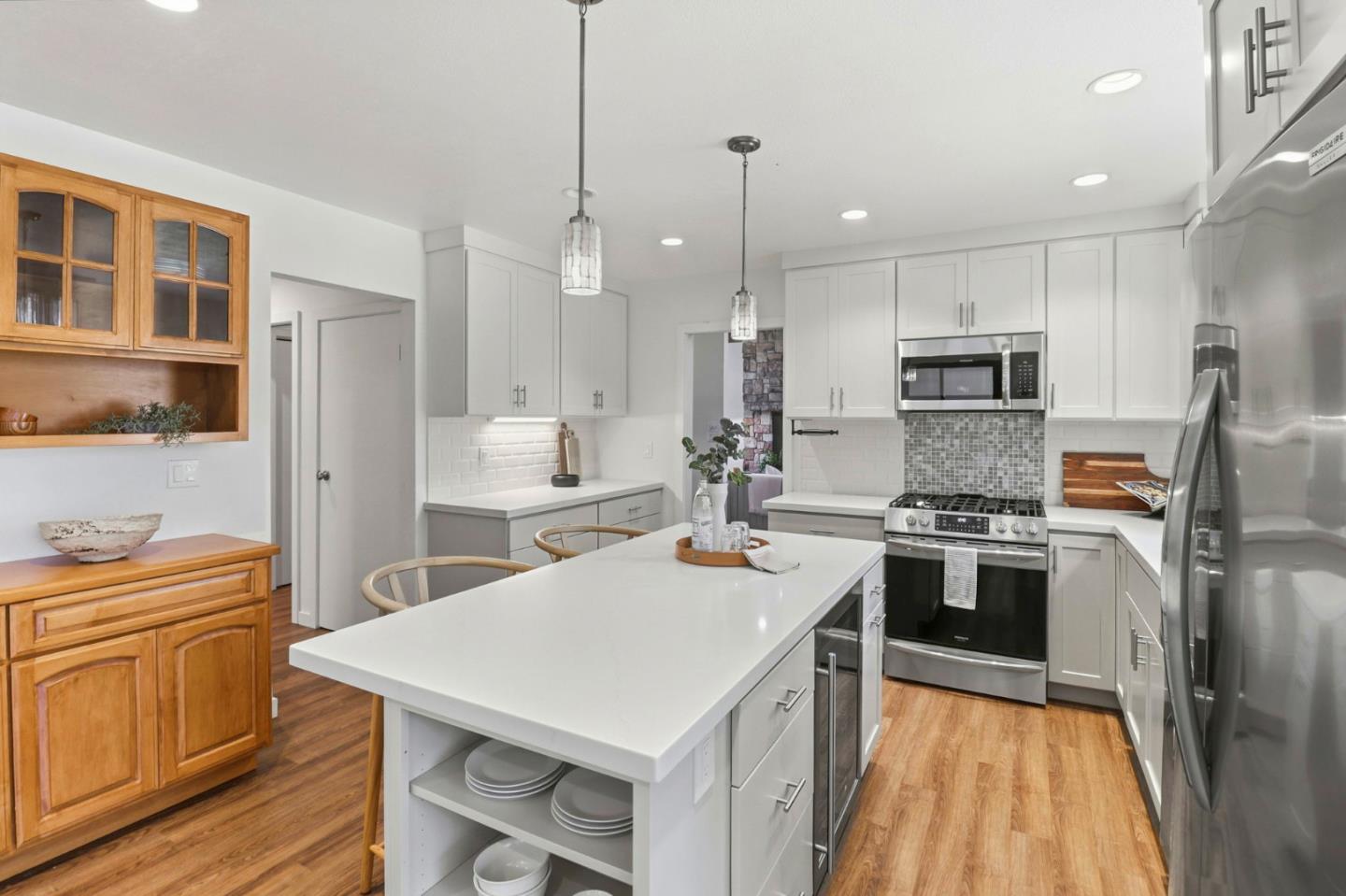 Detail Gallery Image 22 of 51 For 1121 Date St, Montara,  CA 94037 - 3 Beds | 2/1 Baths