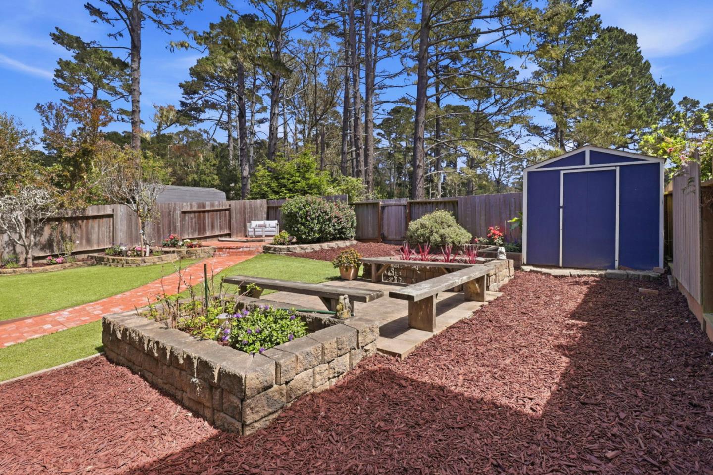 Detail Gallery Image 40 of 51 For 1121 Date St, Montara,  CA 94037 - 3 Beds | 2/1 Baths