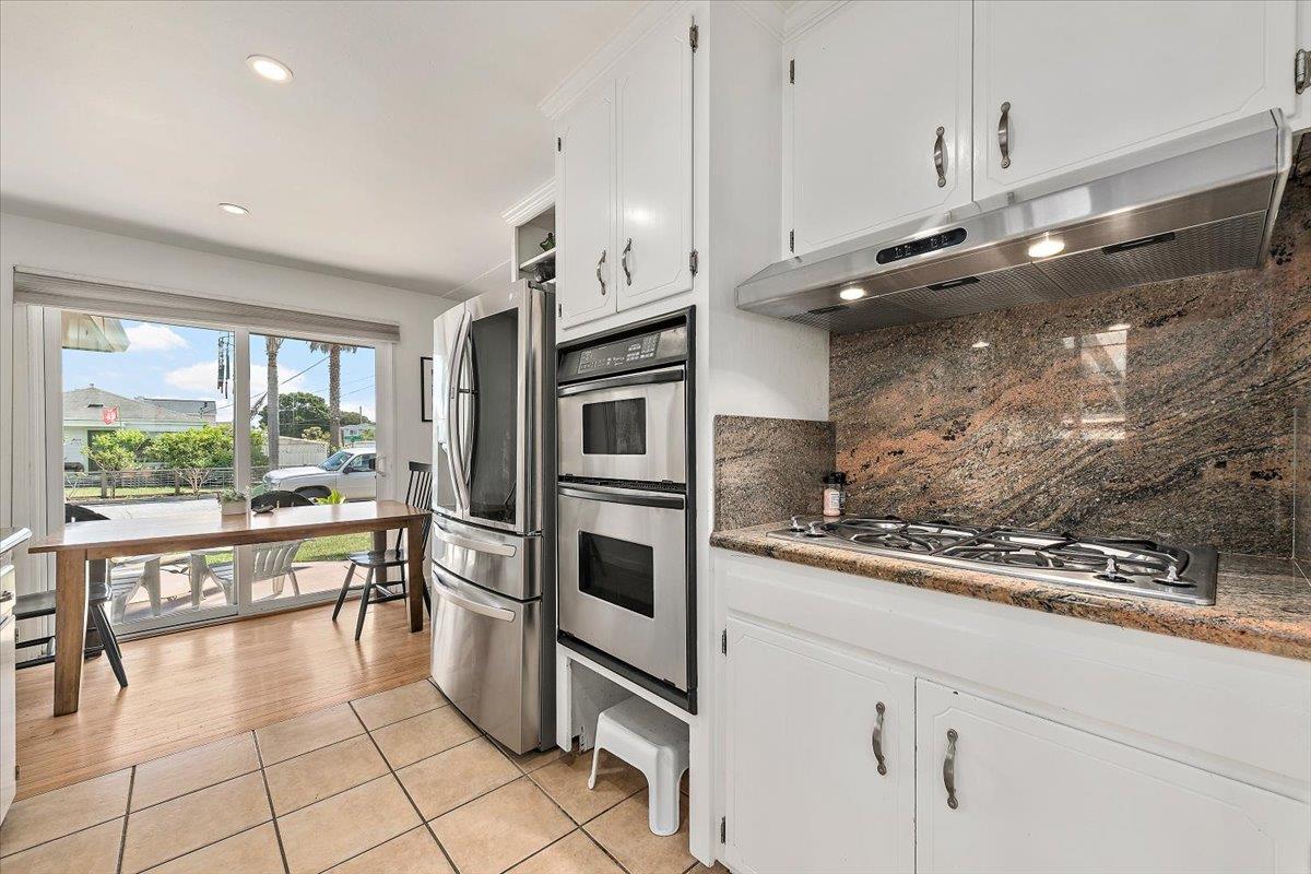 Detail Gallery Image 10 of 24 For Gladys Ave, Santa Cruz,  CA 95062 - 2 Beds | 1 Baths