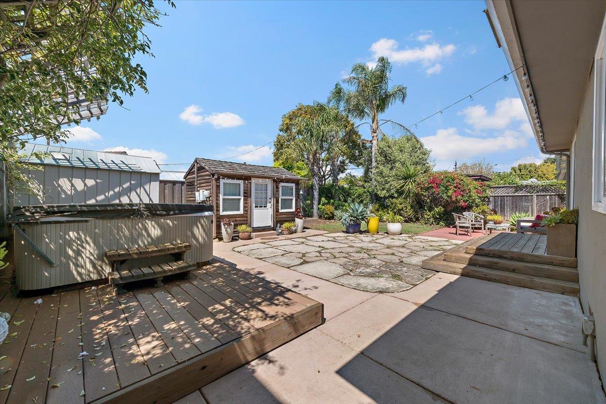 Detail Gallery Image 19 of 24 For Gladys Ave, Santa Cruz,  CA 95062 - 2 Beds | 1 Baths