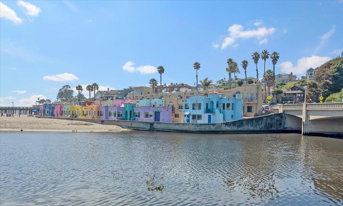 Detail Gallery Image 23 of 24 For Gladys Ave, Santa Cruz,  CA 95062 - 2 Beds | 1 Baths