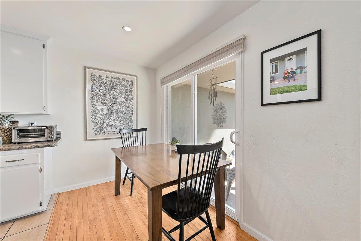 Detail Gallery Image 7 of 24 For Gladys Ave, Santa Cruz,  CA 95062 - 2 Beds | 1 Baths