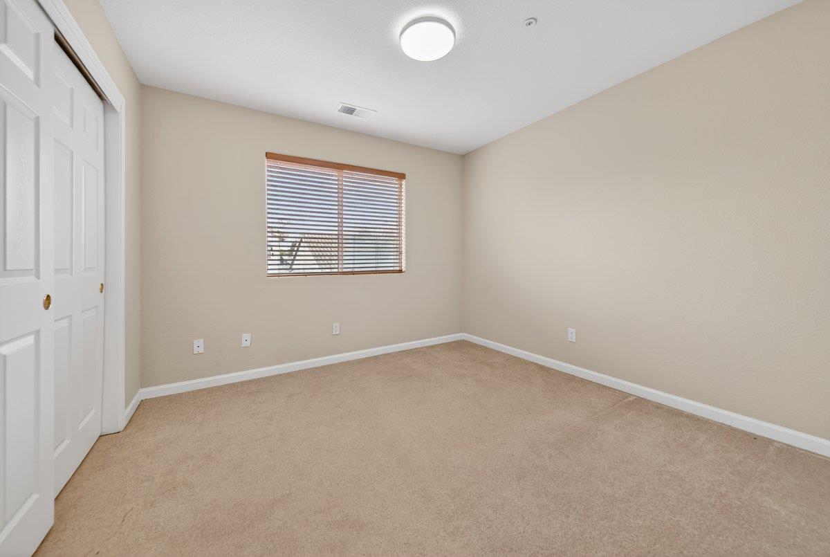 Detail Gallery Image 32 of 49 For Riesling Way, Salinas,  CA 93906 - 3 Beds | 3 Baths