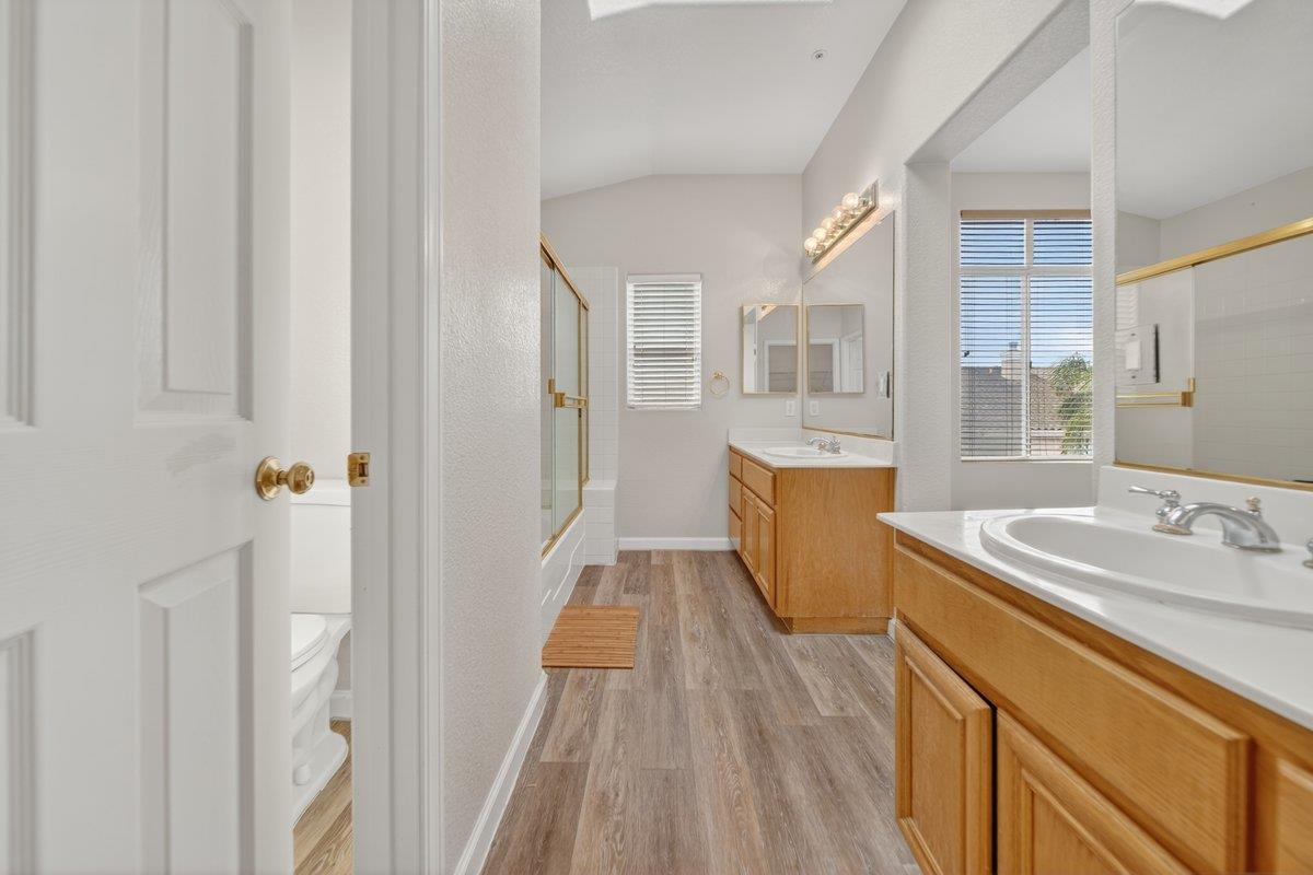 Detail Gallery Image 45 of 49 For Riesling Way, Salinas,  CA 93906 - 3 Beds | 3 Baths