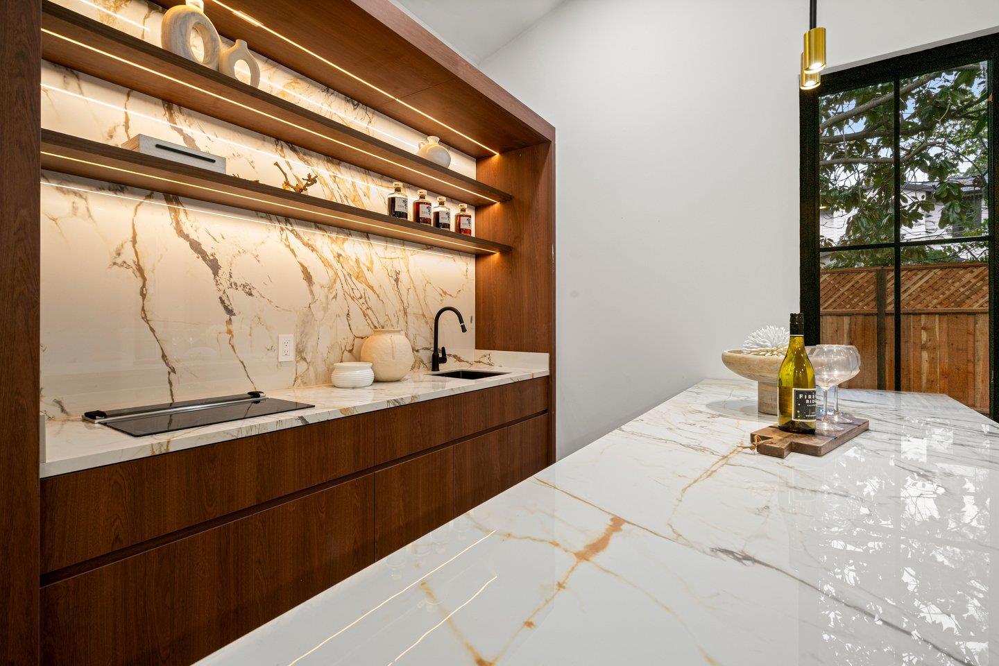 Detail Gallery Image 23 of 51 For 15 San Juan Ave, Menlo Park,  CA 94025 - 5 Beds | 5 Baths