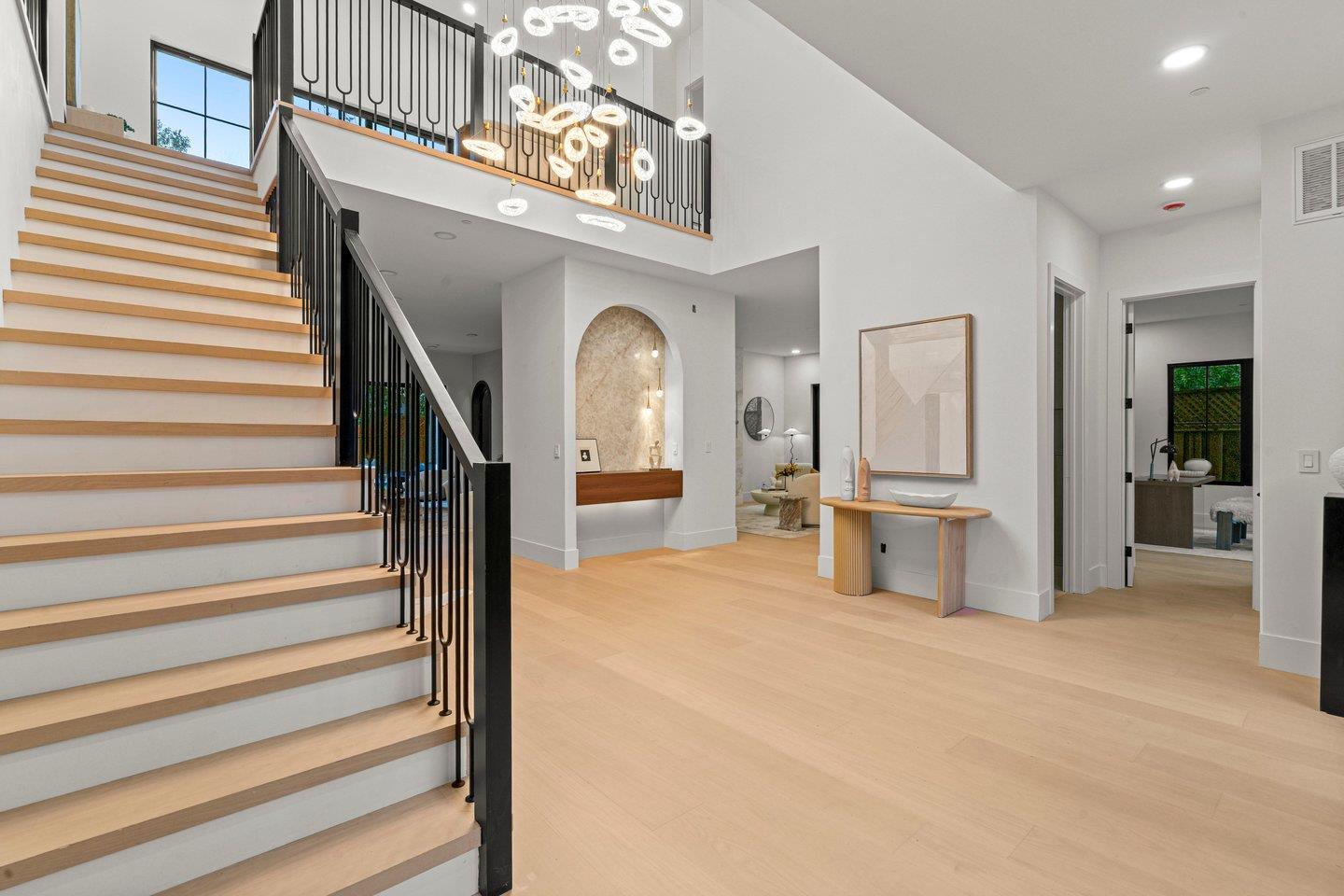 Detail Gallery Image 3 of 51 For 15 San Juan Ave, Menlo Park,  CA 94025 - 5 Beds | 5 Baths