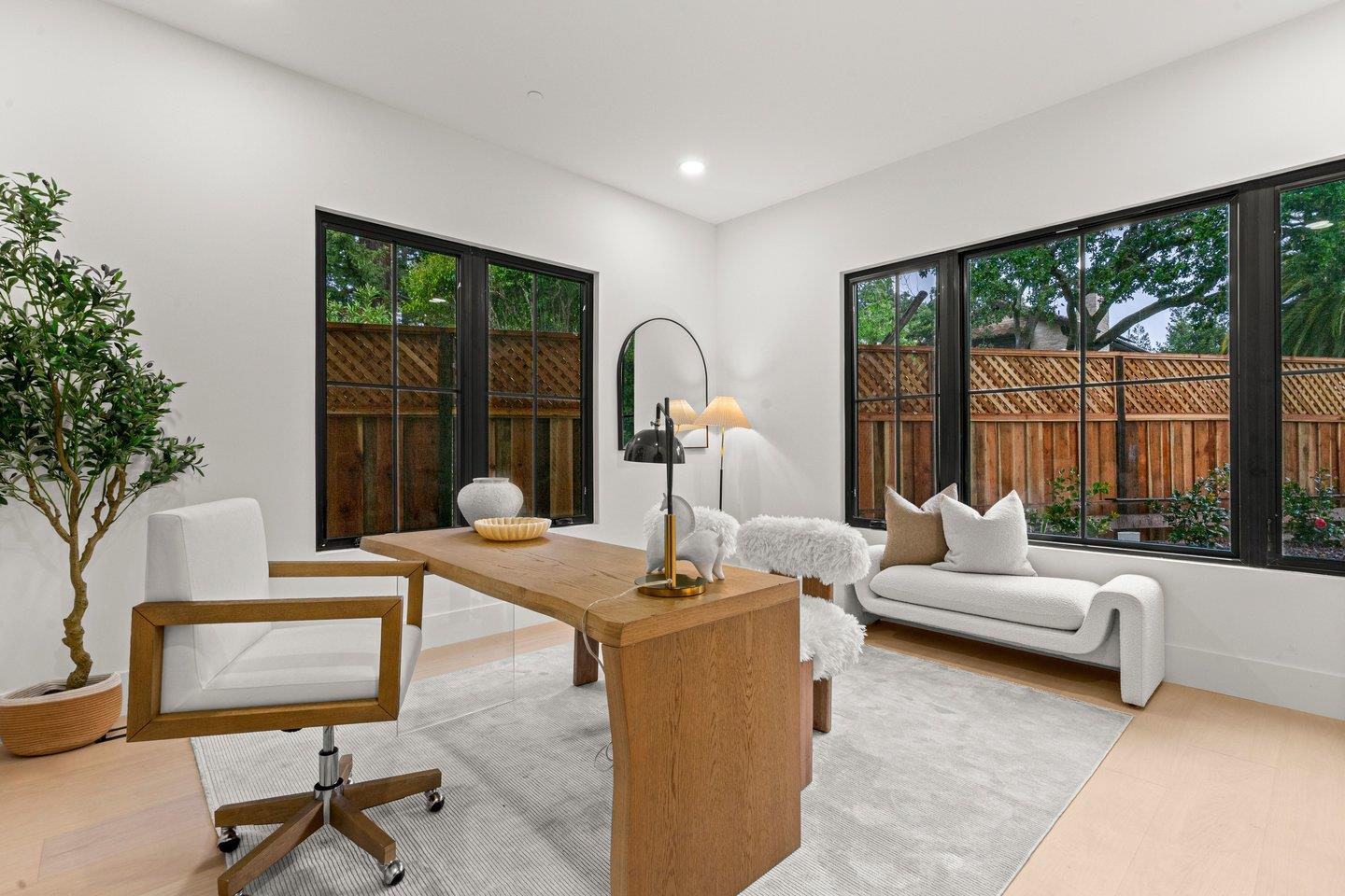 Detail Gallery Image 6 of 51 For 15 San Juan Ave, Menlo Park,  CA 94025 - 5 Beds | 5 Baths