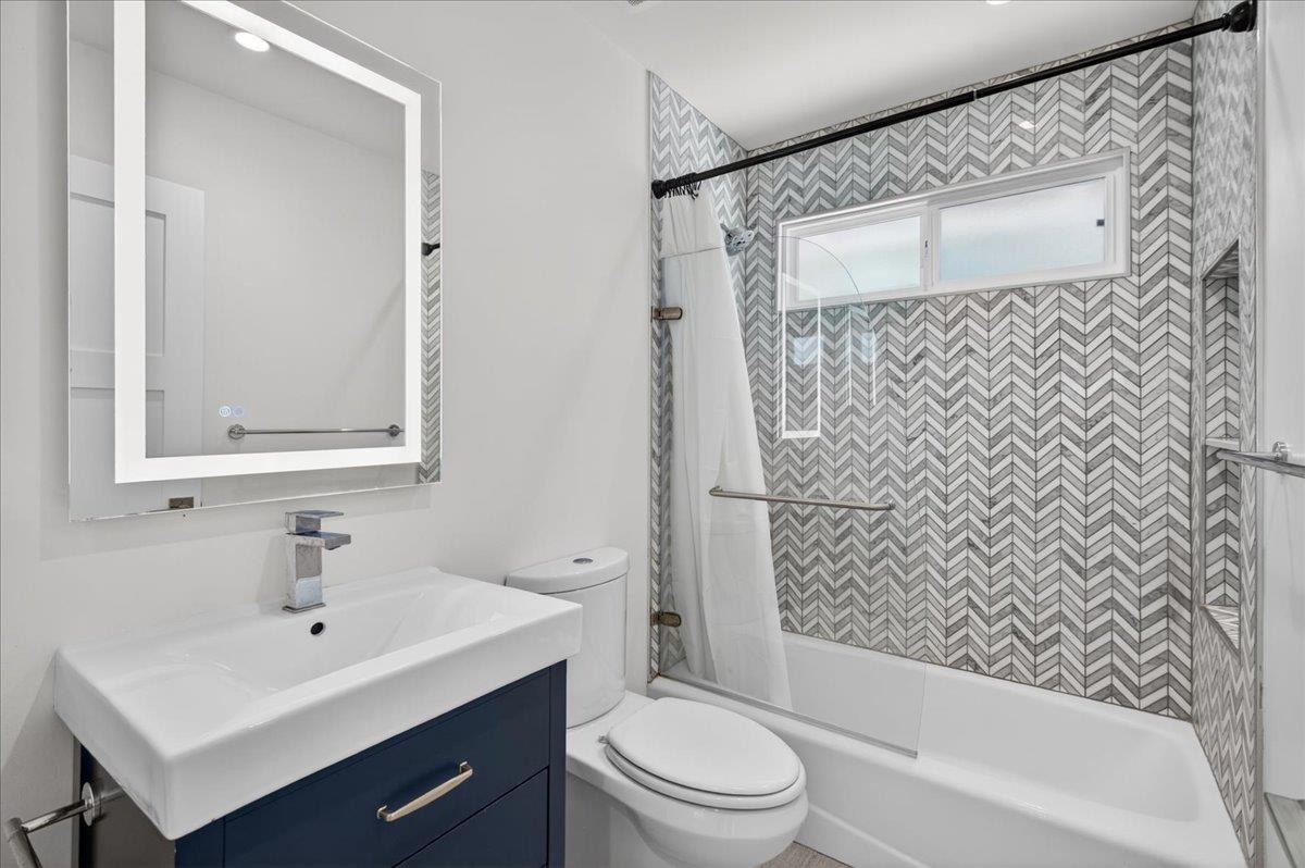 Detail Gallery Image 27 of 64 For 2080 Heatherdale Ave, San Jose,  CA 95128 - – Beds | – Baths