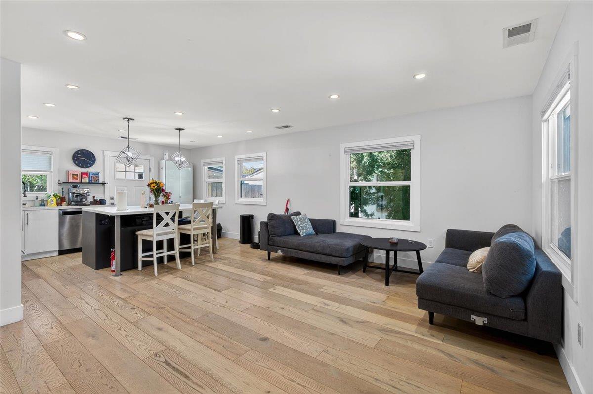 Detail Gallery Image 30 of 64 For 2080 Heatherdale Ave, San Jose,  CA 95128 - – Beds | – Baths