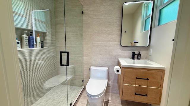 Detail Gallery Image 8 of 15 For 2006 Stanley Ave, Santa Clara,  CA 95050 - 3 Beds | 2 Baths