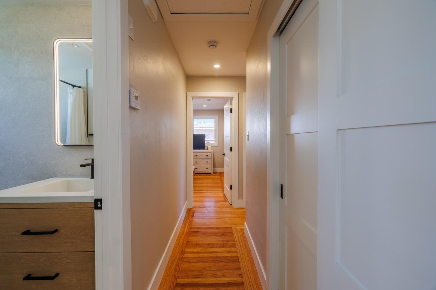 Detail Gallery Image 9 of 15 For 2006 Stanley Ave, Santa Clara,  CA 95050 - 3 Beds | 2 Baths