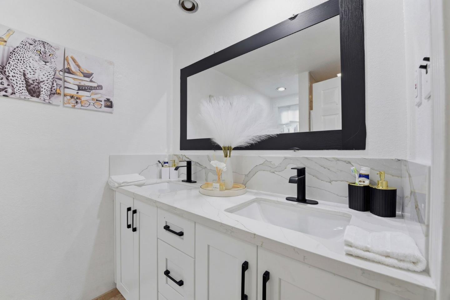 Detail Gallery Image 27 of 32 For 1230 Palamos Ave, Sunnyvale,  CA 94089 - 3 Beds | 2 Baths