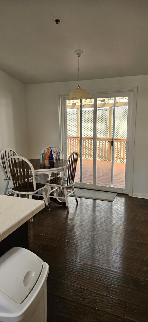 Detail Gallery Image 4 of 18 For 13720 Monte Bello #105,  Castroville,  CA 95012 - 2 Beds | 2 Baths