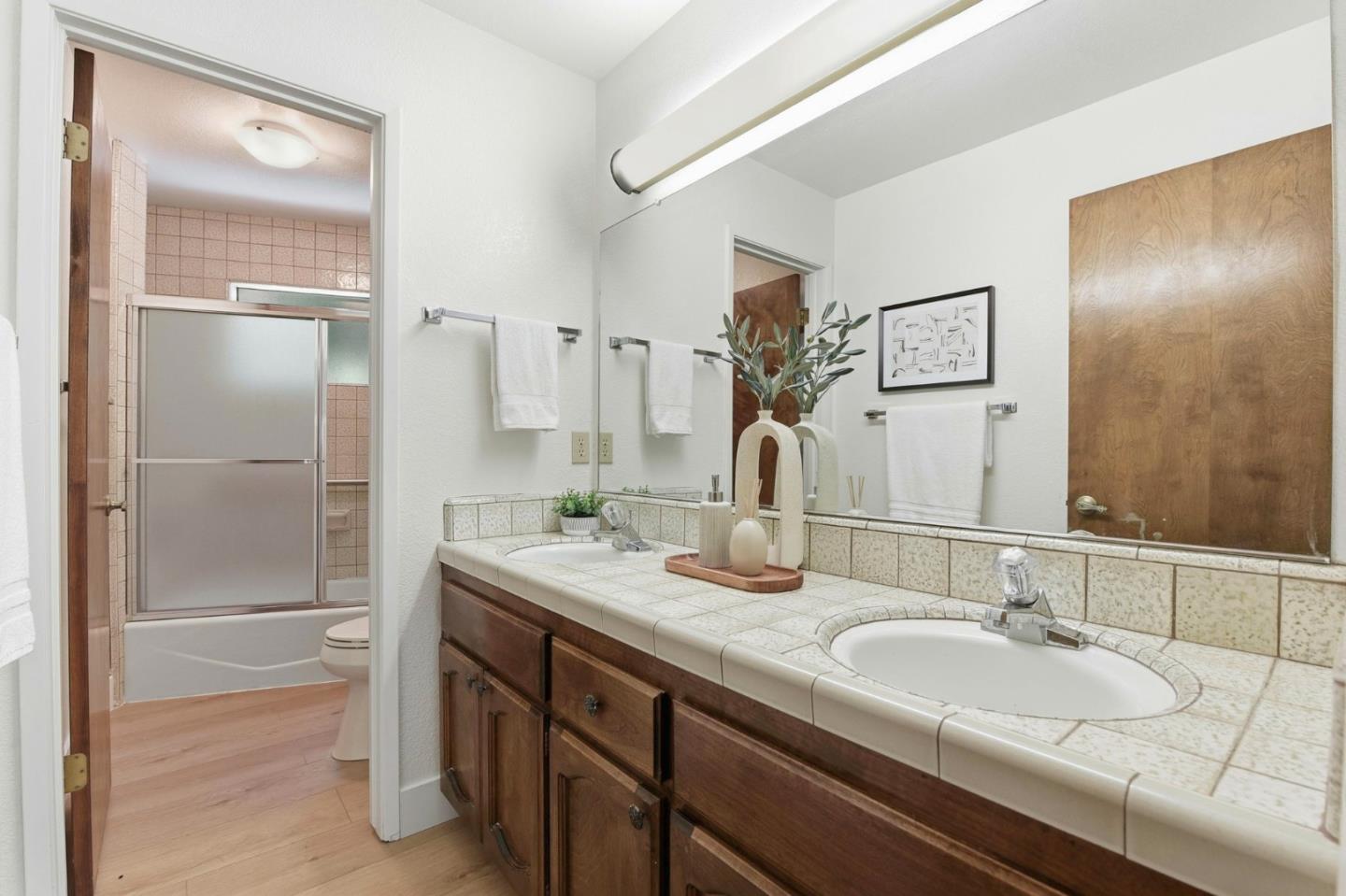 Detail Gallery Image 39 of 63 For 22670 San Juan Rd, Cupertino,  CA 95014 - 4 Beds | 2/1 Baths