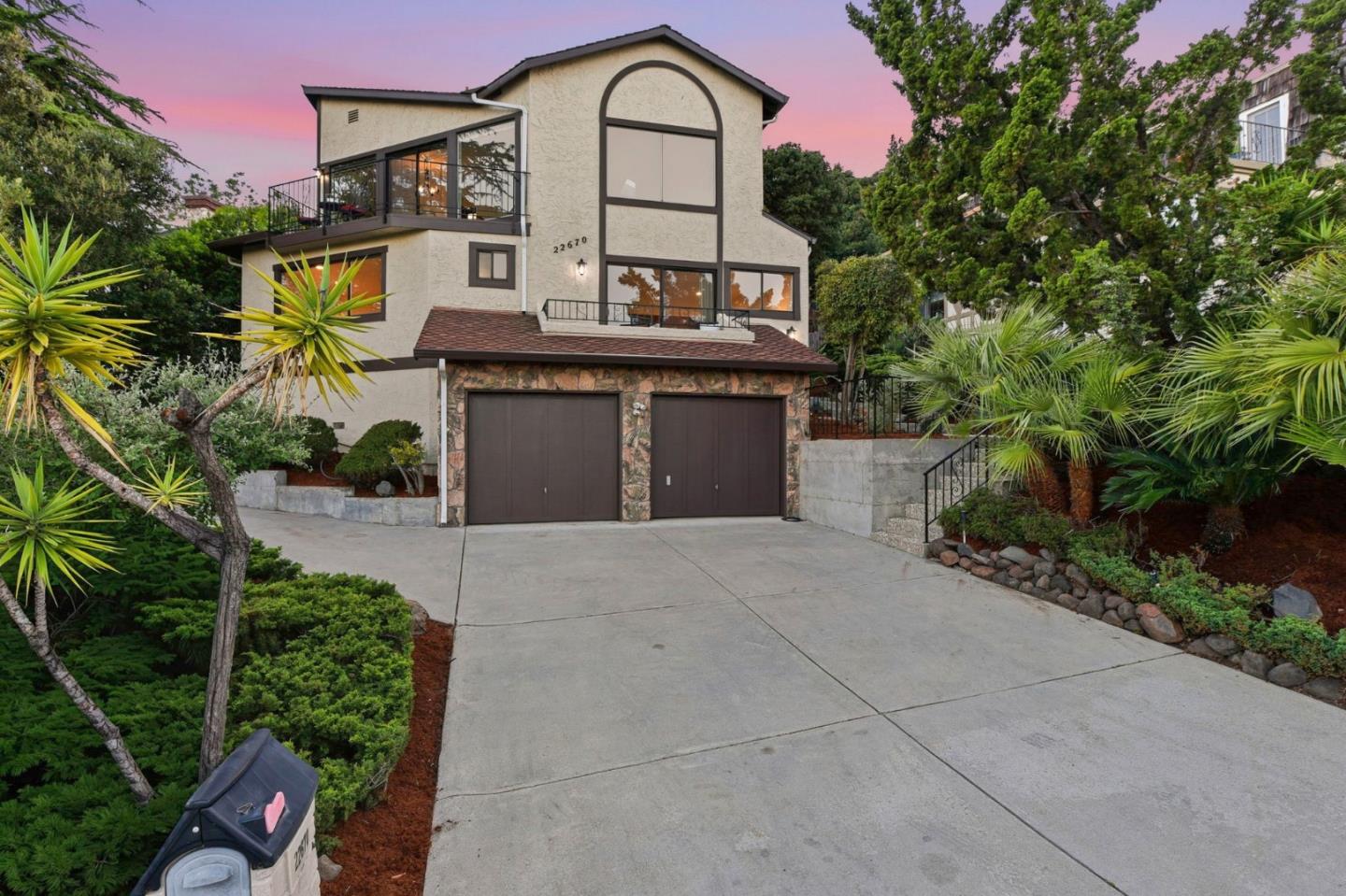 Detail Gallery Image 49 of 63 For 22670 San Juan Rd, Cupertino,  CA 95014 - 4 Beds | 2/1 Baths