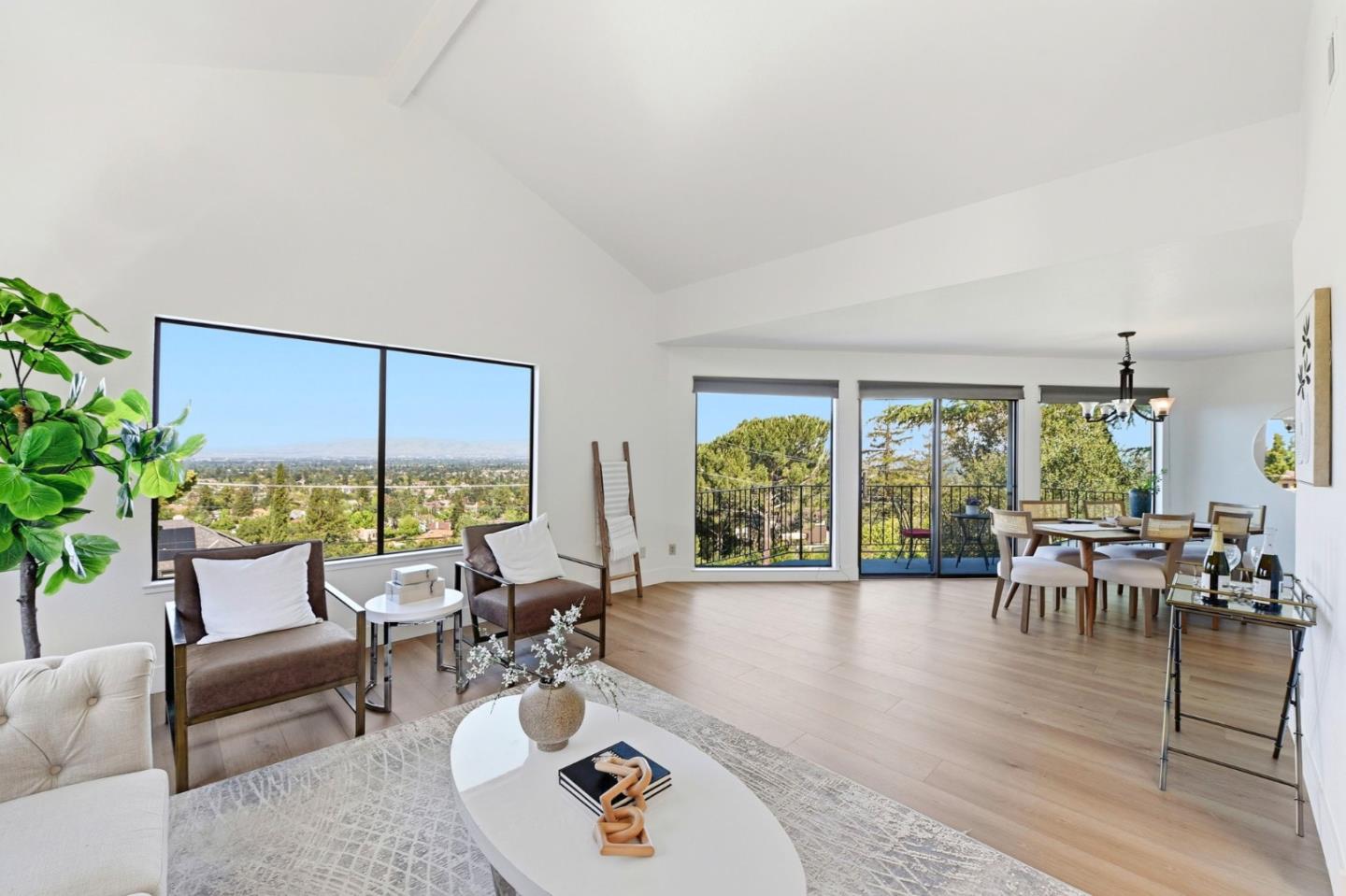 Detail Gallery Image 5 of 63 For 22670 San Juan Rd, Cupertino,  CA 95014 - 4 Beds | 2/1 Baths