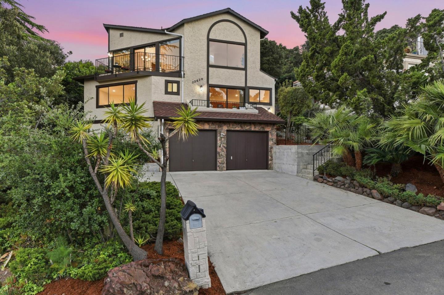 Detail Gallery Image 50 of 63 For 22670 San Juan Rd, Cupertino,  CA 95014 - 4 Beds | 2/1 Baths