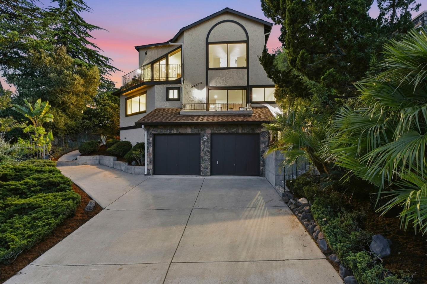 Detail Gallery Image 52 of 63 For 22670 San Juan Rd, Cupertino,  CA 95014 - 4 Beds | 2/1 Baths