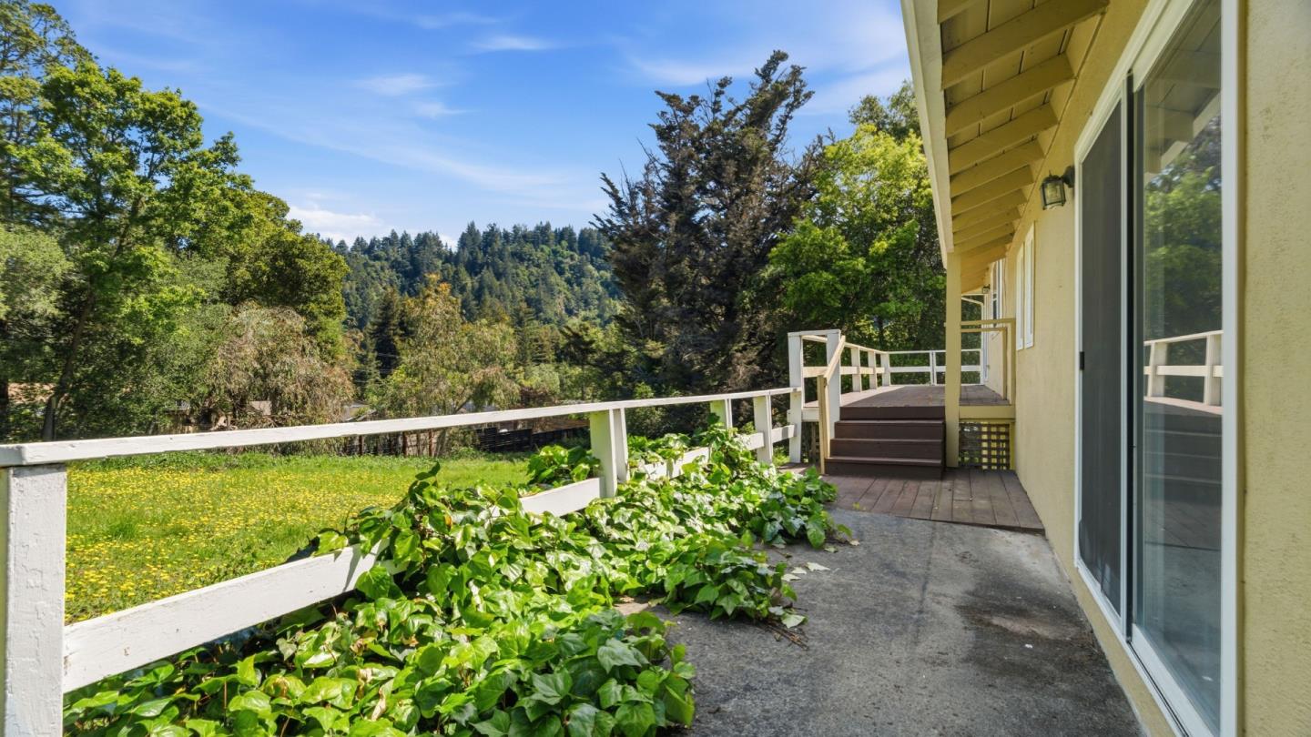 Detail Gallery Image 33 of 49 For 240 El Solyo Heights Dr, Felton,  CA 95018 - 4 Beds | 2 Baths